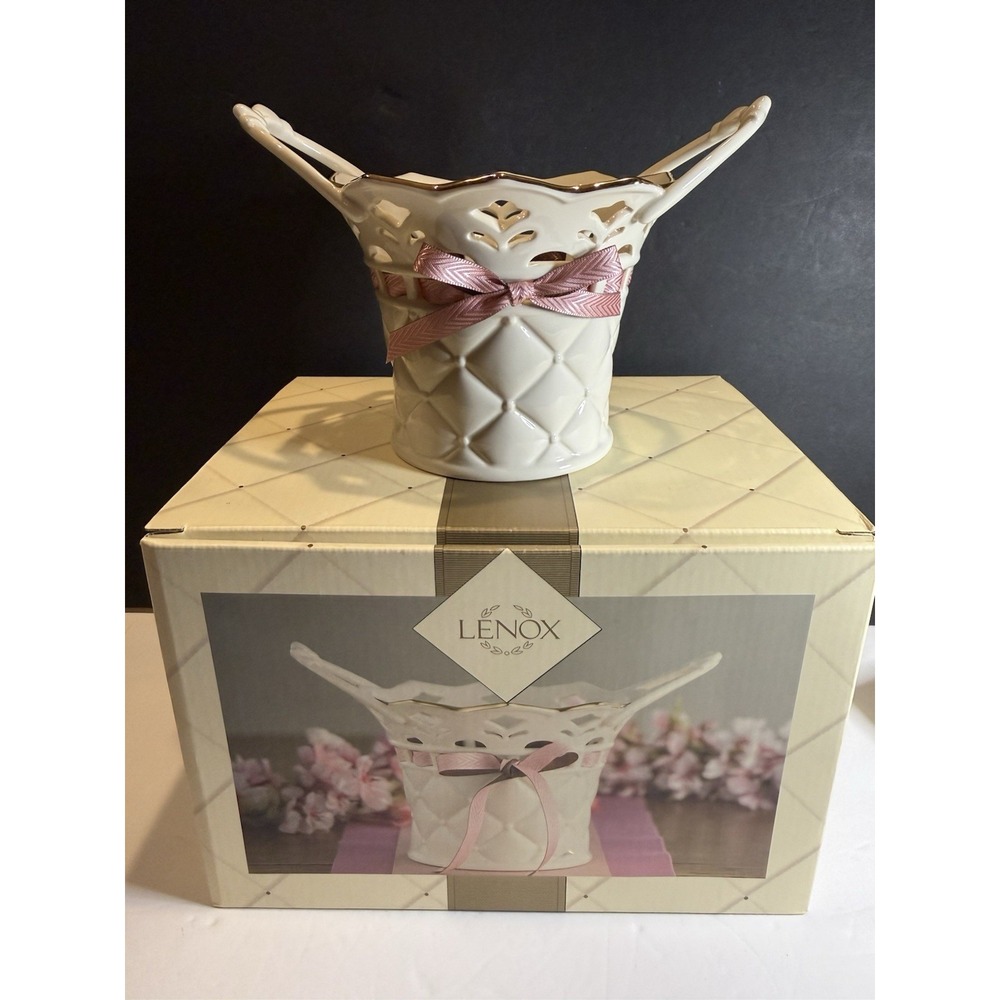 Lenox Tied With Love Bethany Basket 24K Gold Pink Ribbon Original Box